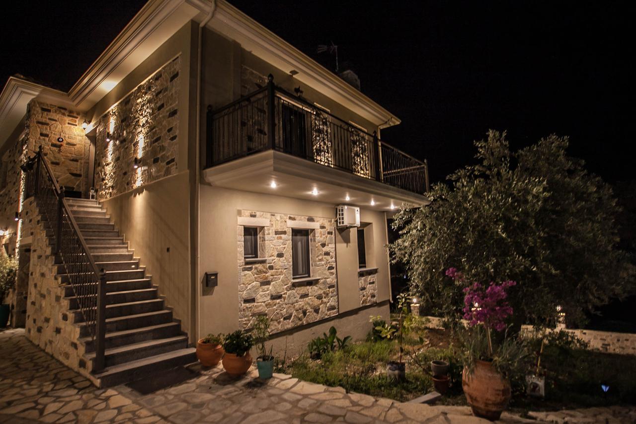Charisma Boutique * Parga